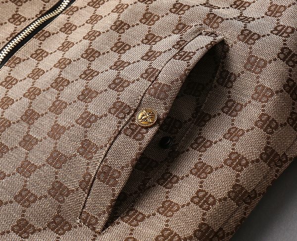 ブランドジャケット着用イメージ